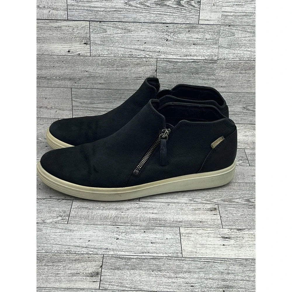 ECCO Soft 7 Shoes Mens Sz 8.5 42 Black Leather Side Zip Comfort Sneakers Casual‎